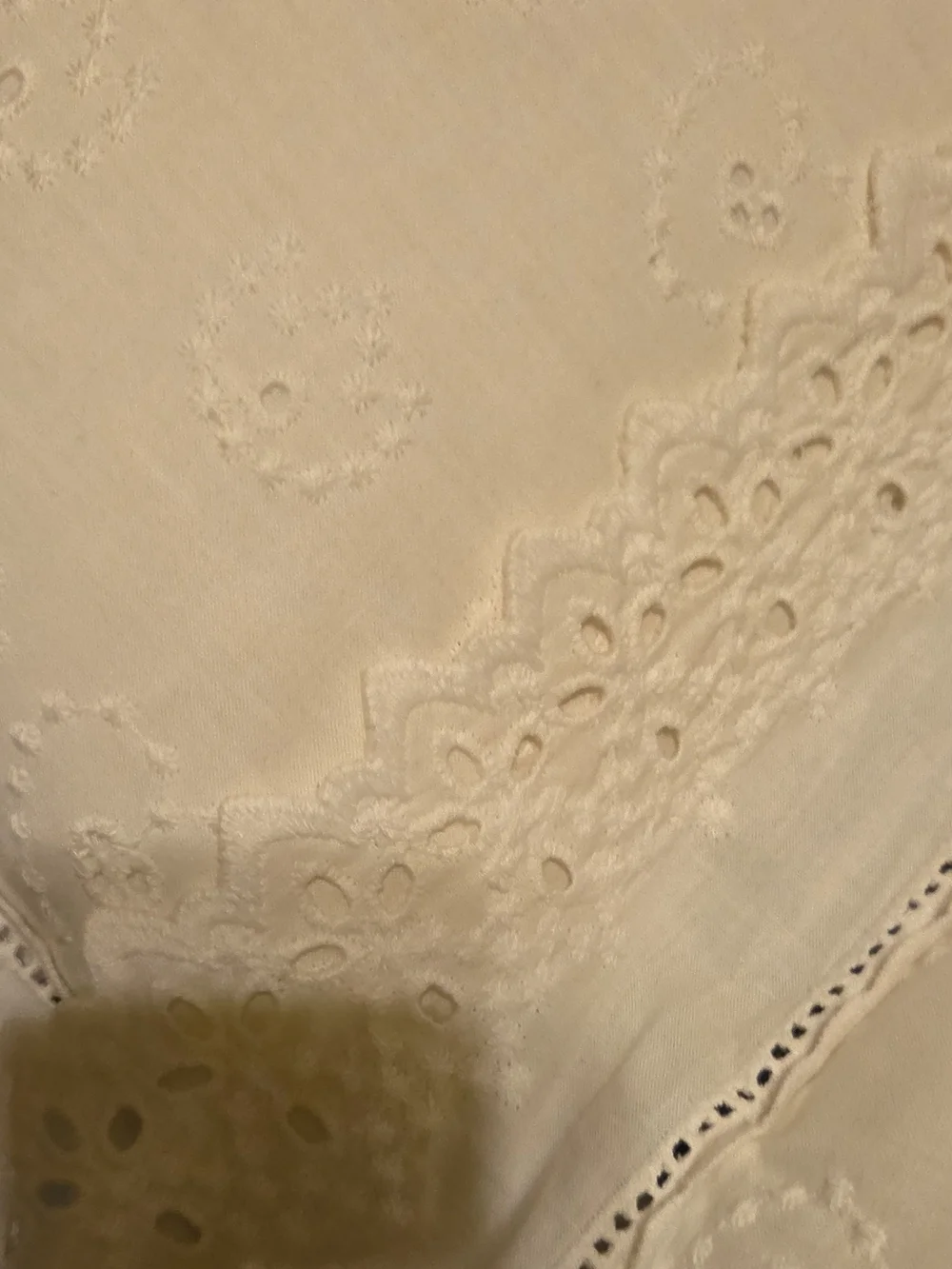 Croscill Home White Floral Embroidered Lace Square Pillows Set of 2 12x12